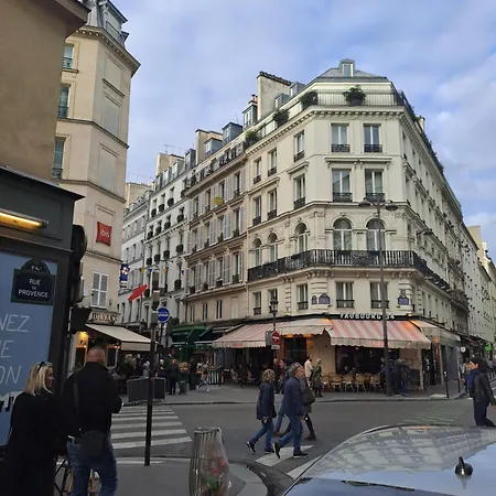Studio Meuble Calme Quartier Drouot 75009 Apartment Paris